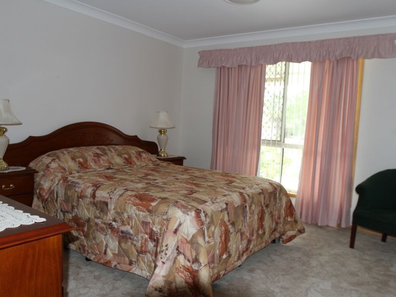 1 Powell Court, Highfields QLD 4352
