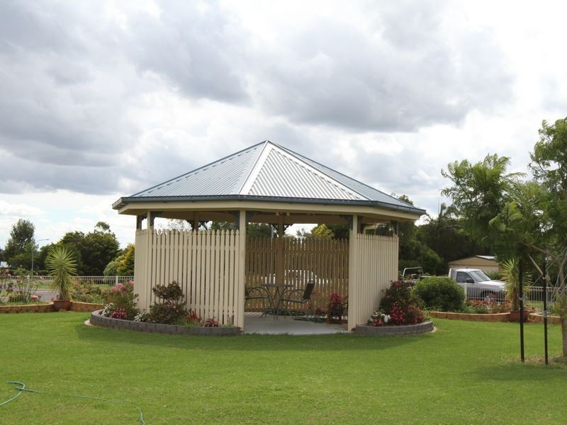 1 Powell Court, Highfields QLD 4352