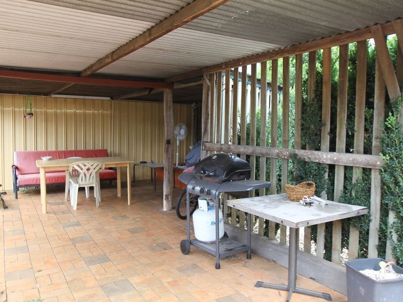 14 Fourth Avenue, Harristown QLD 4350