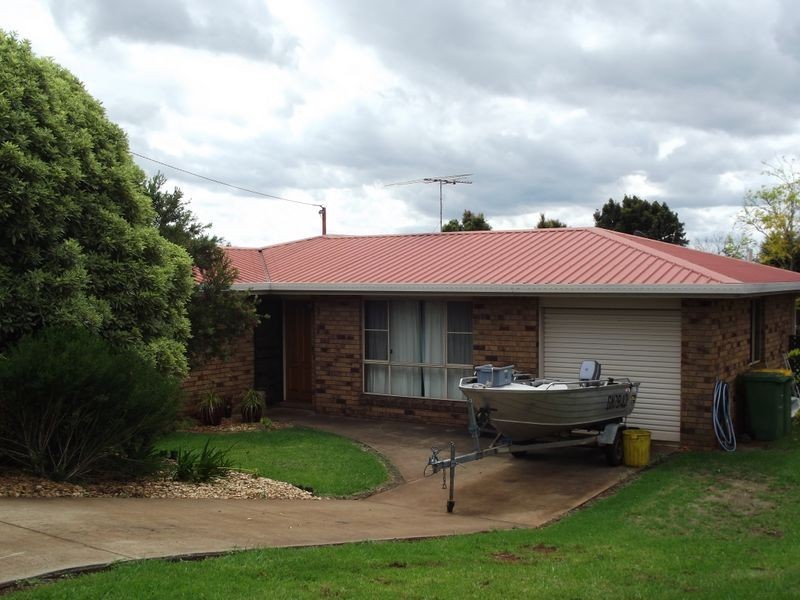 41 Platz Street, Darling Heights QLD 4350