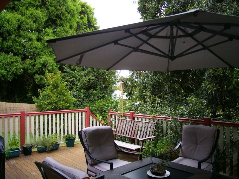 33 Barrymount Crescent, Mount Lofty QLD 4350