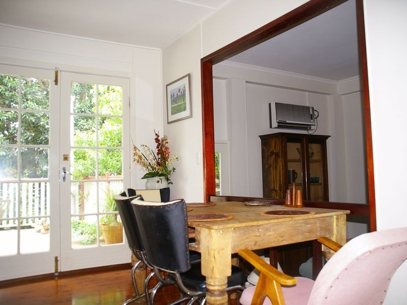 33 Barrymount Crescent, Mount Lofty QLD 4350