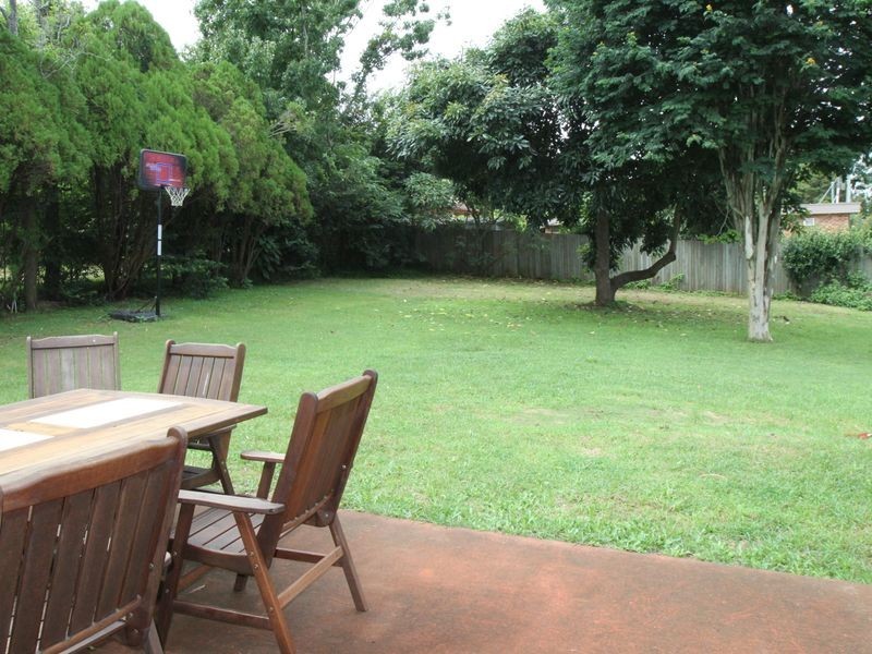 16 Pierce Street, South Toowoomba QLD 4350