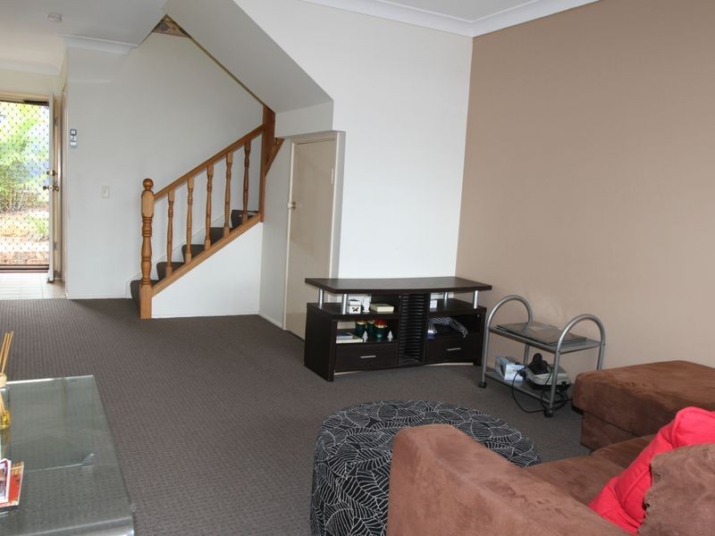 2/29 Horrocks Cres, Kearneys Spring QLD 4350