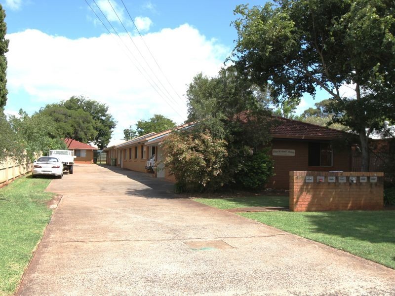 2/10 Buckland Street, Harristown QLD 4350