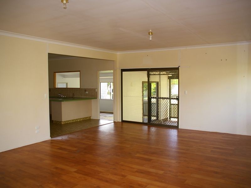 29 Young Street, Pittsworth QLD 4356