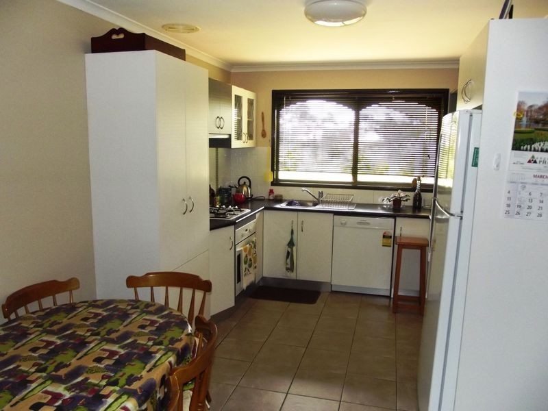 2/25 Lemway ave, Kearneys Spring QLD 4350