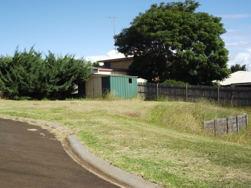 4 Karebo Close, Darling Heights QLD 4350