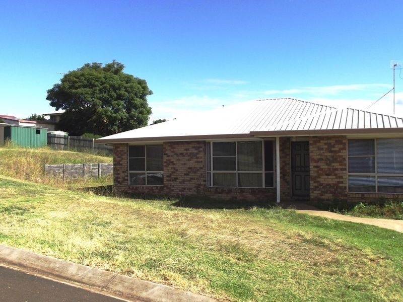 4 Karebo Close, Darling Heights QLD 4350