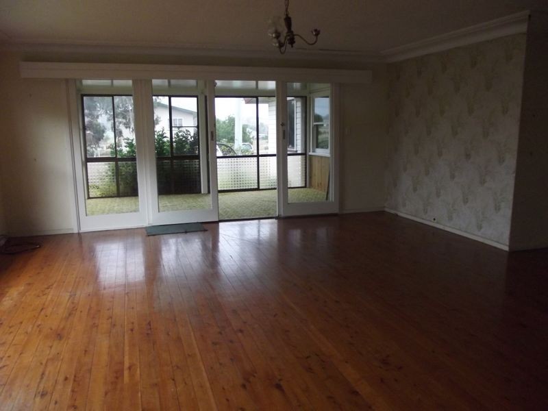 2 Yandilla Street, Pittsworth QLD 4356