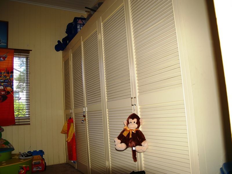 173 West Street, Newtown QLD 4350