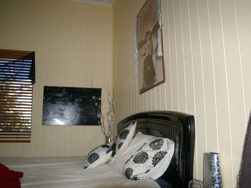 173 West Street, Newtown QLD 4350