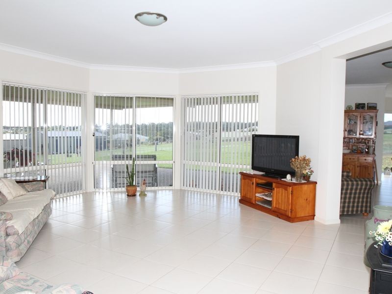 130 Harch Road, Highfields QLD 4352