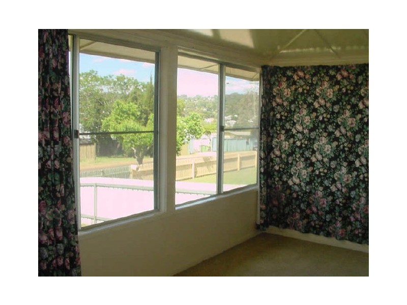 8 Roseberry Street, North Toowoomba QLD 4350