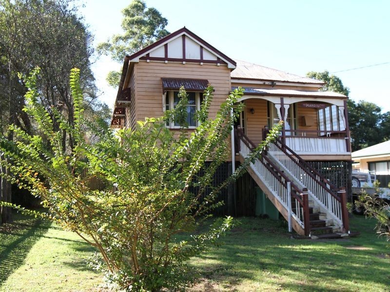 3 Gostwyk Street, Newtown QLD 4350