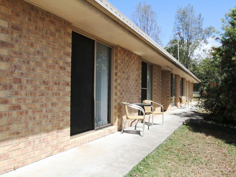 7 Bradton Court, Withcott QLD 4352