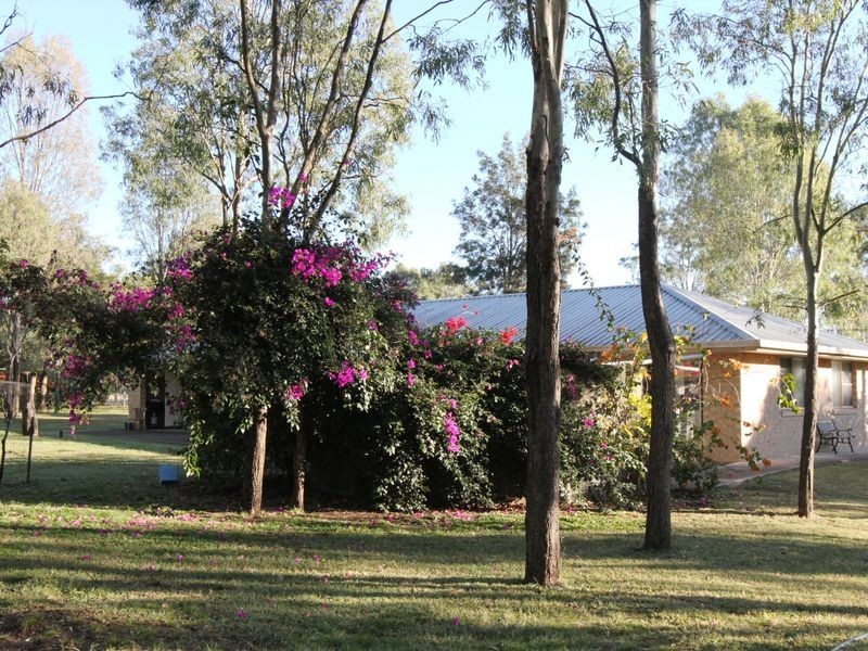 7 Bradton Court, Withcott QLD 4352