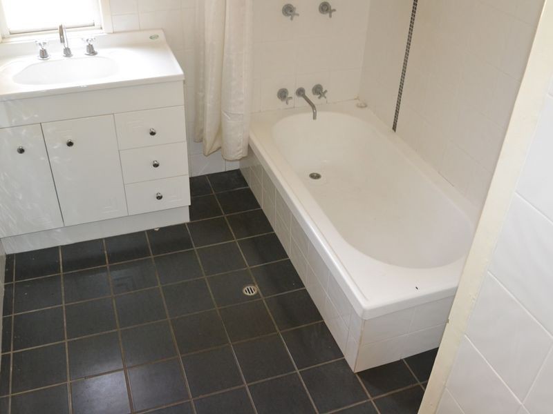 38 Dalgleish St, South Toowoomba QLD 4350