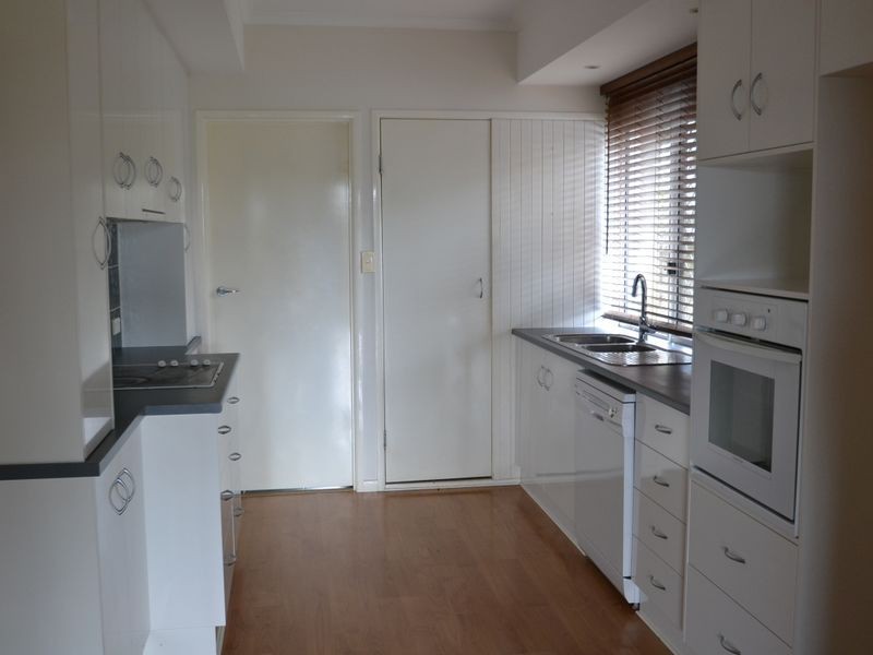 38 Dalgleish St, South Toowoomba QLD 4350