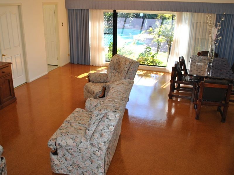 19 Gleneagles Drive, Middle Ridge QLD 4350