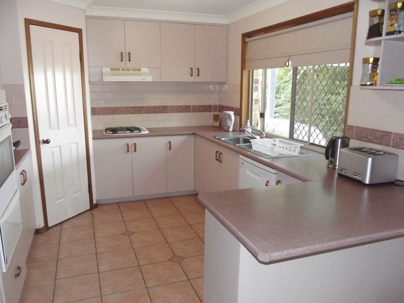 464 Hume Street, Middle Ridge QLD 4350