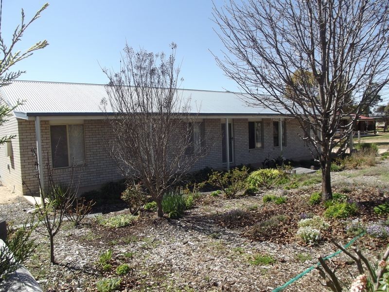 2a Eton Street, Cambooya QLD 4358