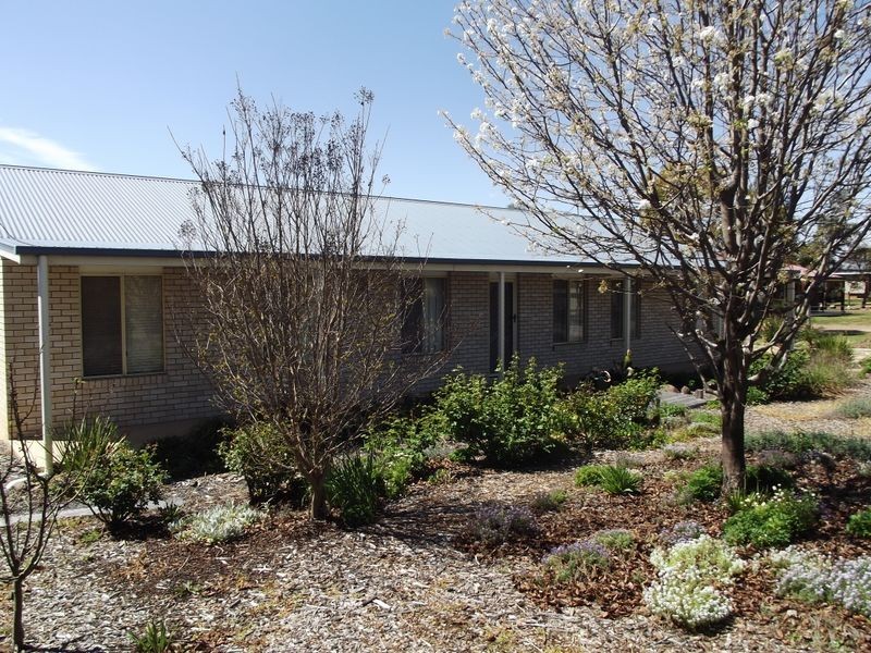 2a Eton Street, Cambooya QLD 4358