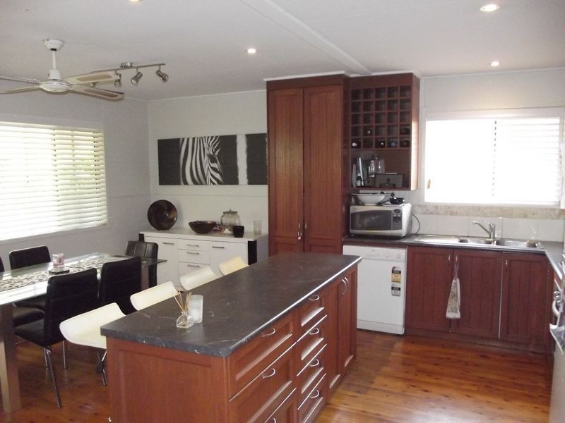 144 Curzon Street, Rangeville QLD 4350