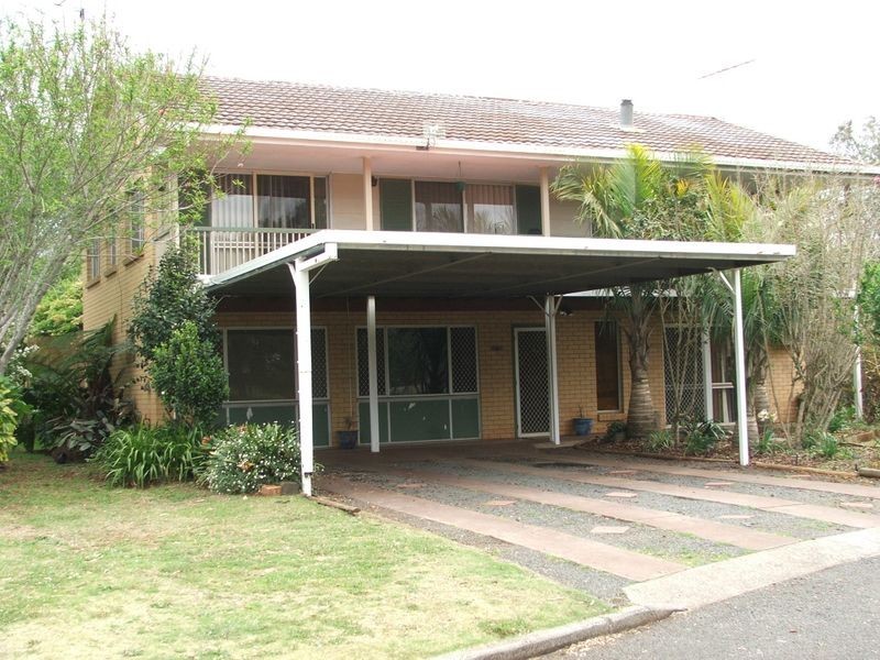 3 Barah Court, Rockville QLD 4350