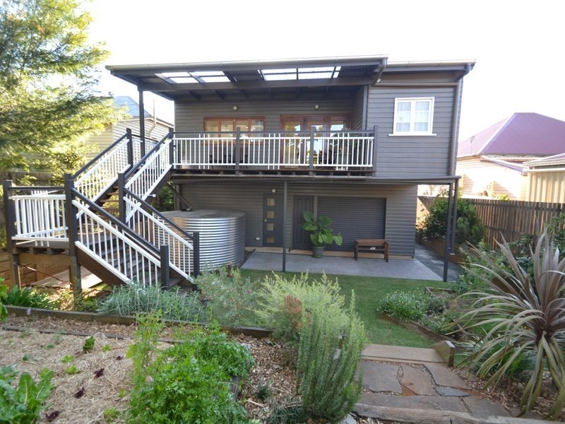 110a Holberton Street, Newtown QLD 4350