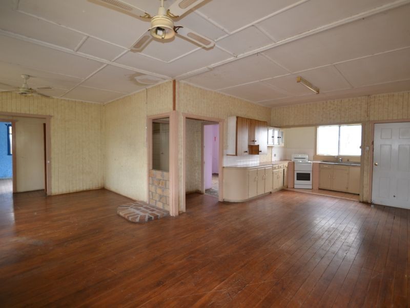 17 Rome Street, Oakey QLD 4401
