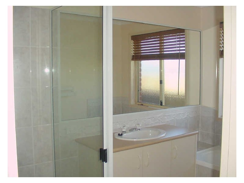 17 Darmstadt Court, Kearneys Spring QLD 4350