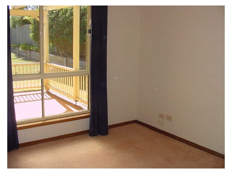 16 Bernborough Court, Glenvale QLD 4350