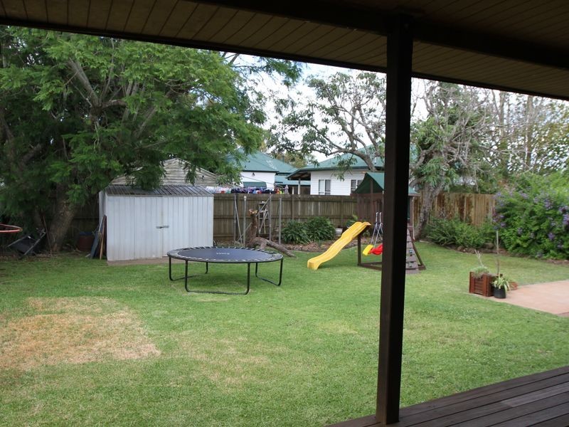 5 Canberra Street, Harristown QLD 4350