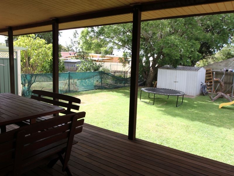 5 Canberra Street, Harristown QLD 4350