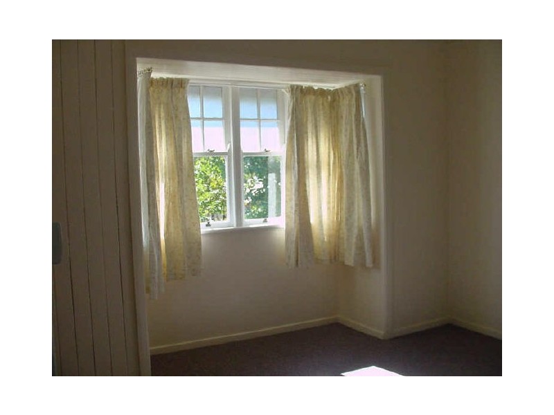 32 Cumming Street, North Toowoomba QLD 4350