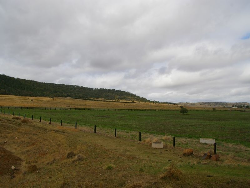685 Kingsthorpe Haden Road, Acland QLD 4401
