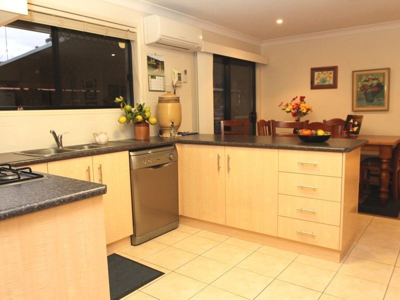 28 Heathwood Street, Rangeville QLD 4350