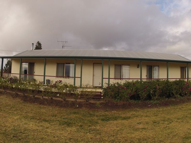 21 Alfred Street, Cambooya QLD 4358