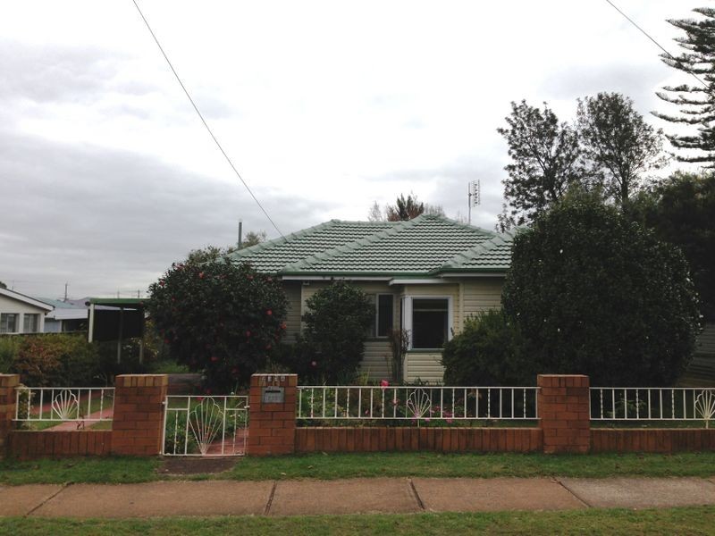 233a Campbell Street, Newtown QLD 4350