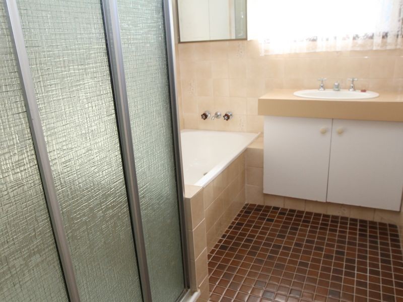 1/2 Bright Street, South Toowoomba QLD 4350