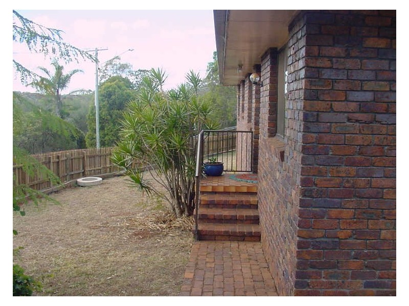 6a Holberton Street, Rockville QLD 4350