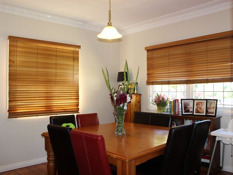 39 Gladstone Street, Newtown QLD 4350