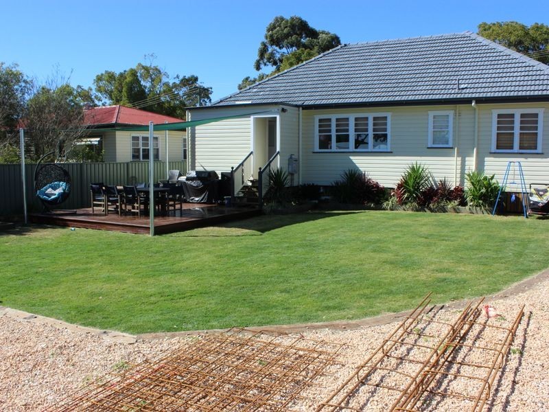 39 Gladstone Street, Newtown QLD 4350