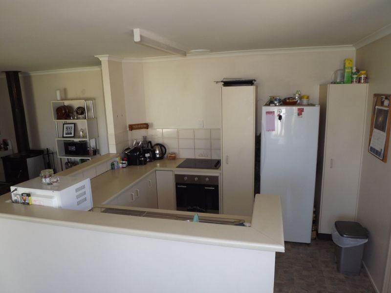 276 Greenwattle Street, Blue Mountain Heights QLD 4350