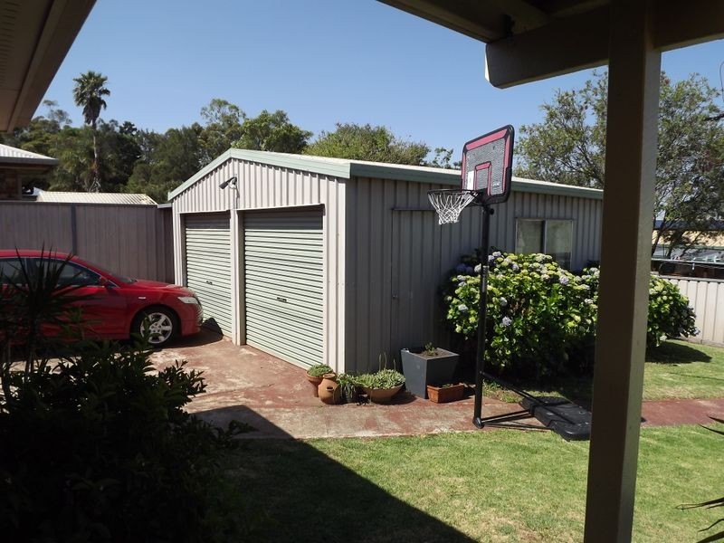 276 Greenwattle Street, Blue Mountain Heights QLD 4350