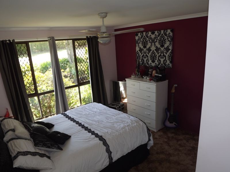 276 Greenwattle Street, Blue Mountain Heights QLD 4350