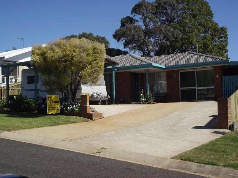 9 Moselle Court, Blue Mountain Heights QLD 4350