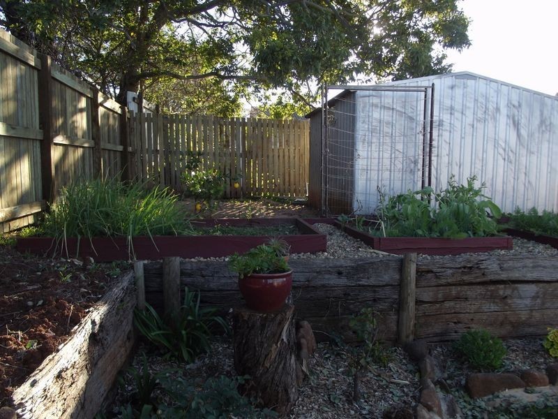 9 Moselle Court, Blue Mountain Heights QLD 4350