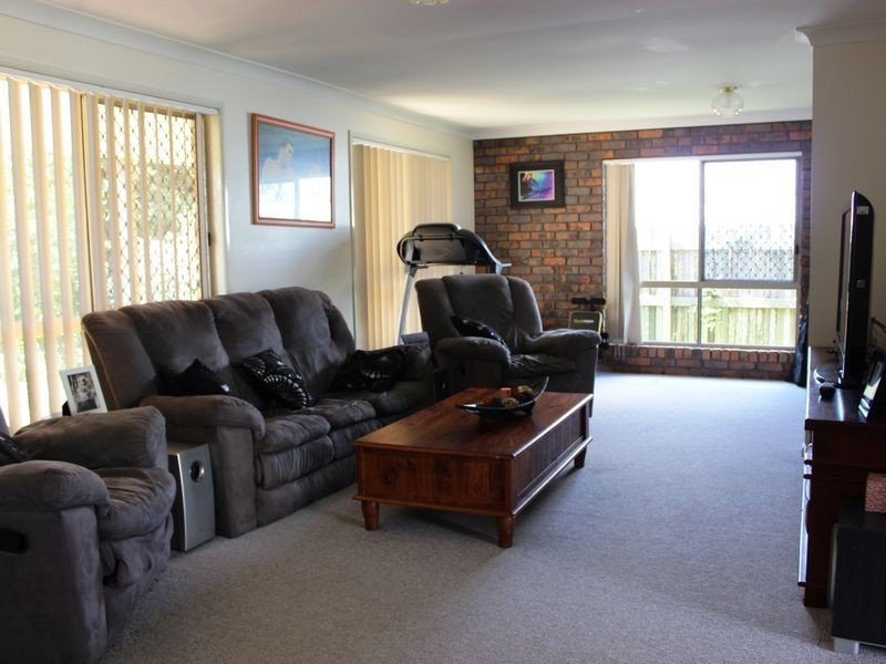 16 Jenna Court, Kearneys Spring QLD 4350